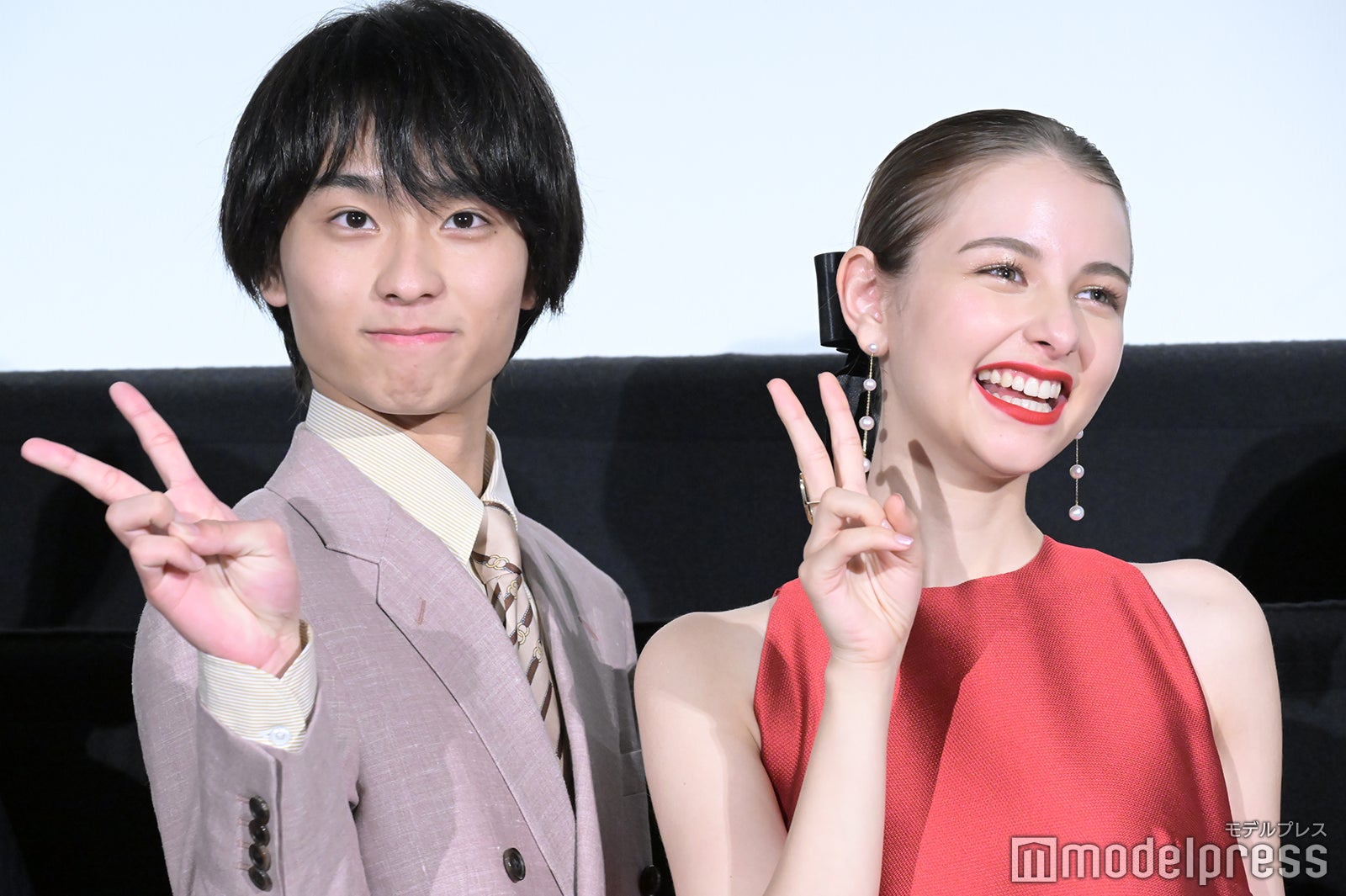 奥平大兼、嵐莉菜 （C）モデルプレス