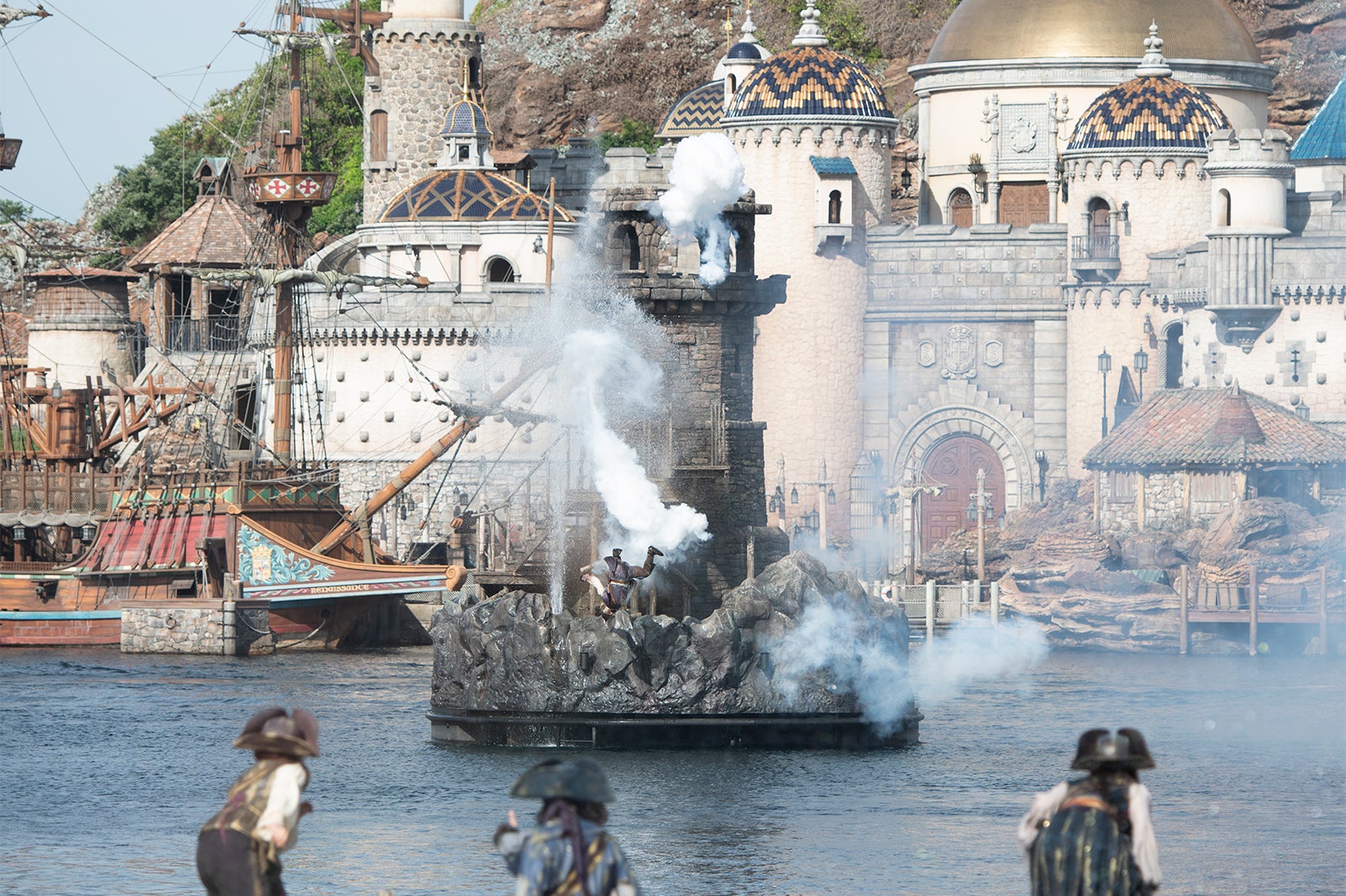 「パイレーツ・サマーバトル “ゲット・ウェット！”」（C）Disney