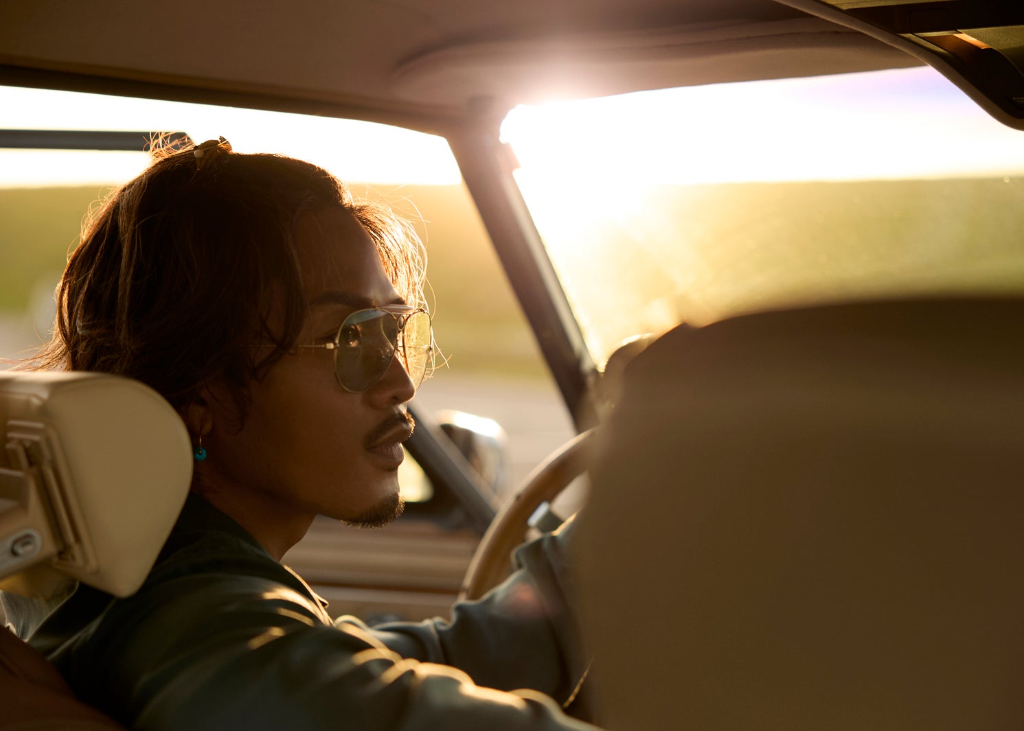 KAZ（C）タクミユウ・橘ケンチ・平沼紀久／講談社／「あらばしり」製作委員会