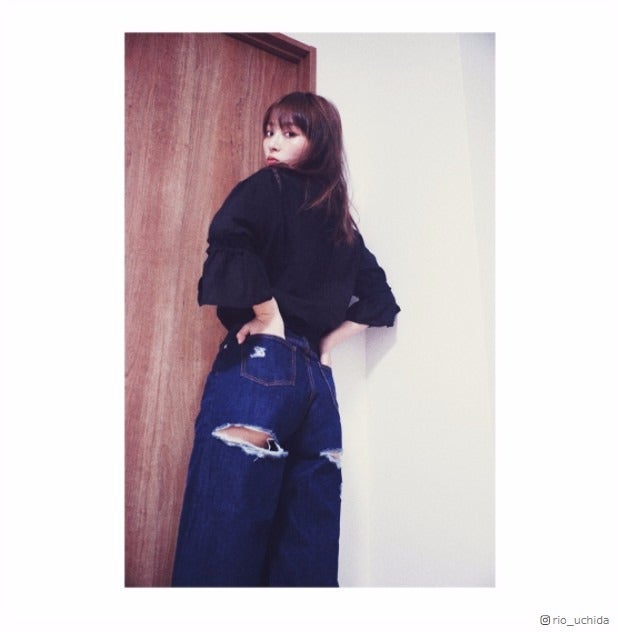 内田理央、美尻チラ見せ大胆ファッションが刺激的「見えちゃってる」「可愛くてエロくて無敵」