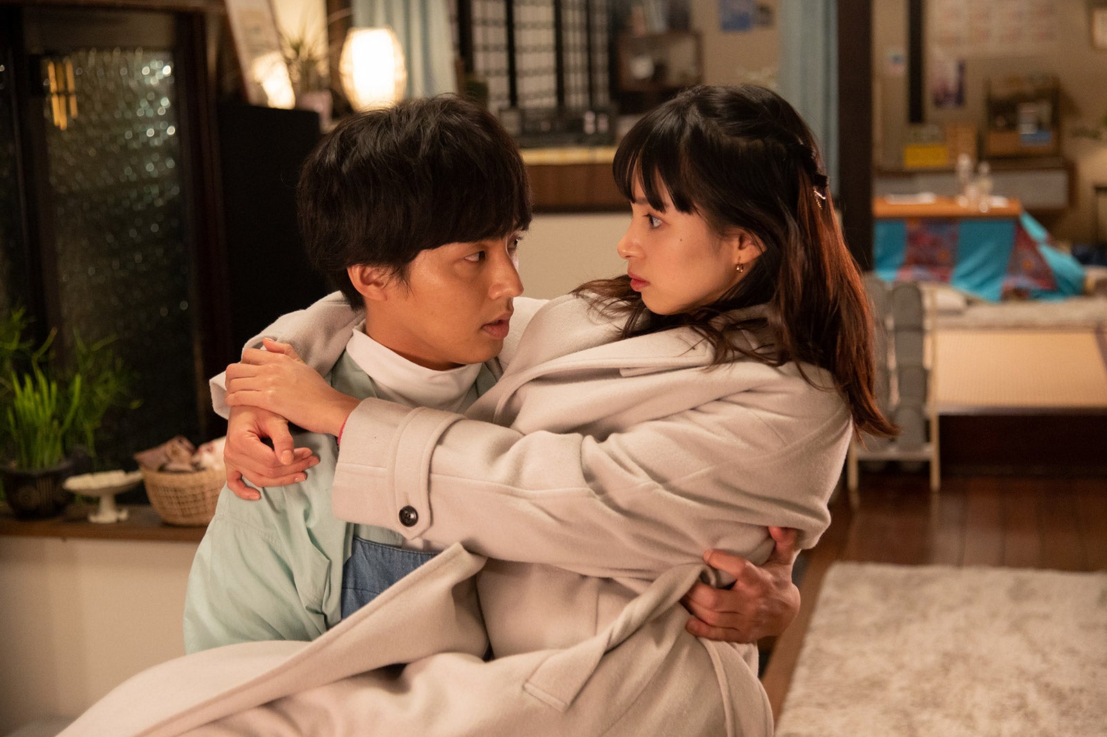 キスマイ藤ヶ谷太輔、関水渚を“お姫様抱っこ” SixTONES京本大我は愛の告白「ハマる男に蹴りたい女」夢展開が目白押し