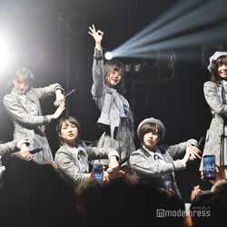 モデルプレス - AKB48チーム8、“アイドル大集合祭”で圧巻パフォーマンス