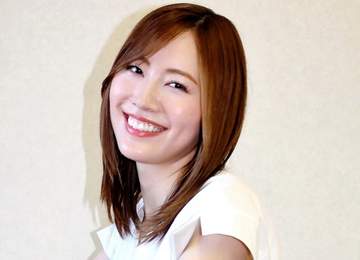 新婚の松井珠理奈 夫との姿公開「最高に尊い」ロケオフに「本当に理想の夫婦」