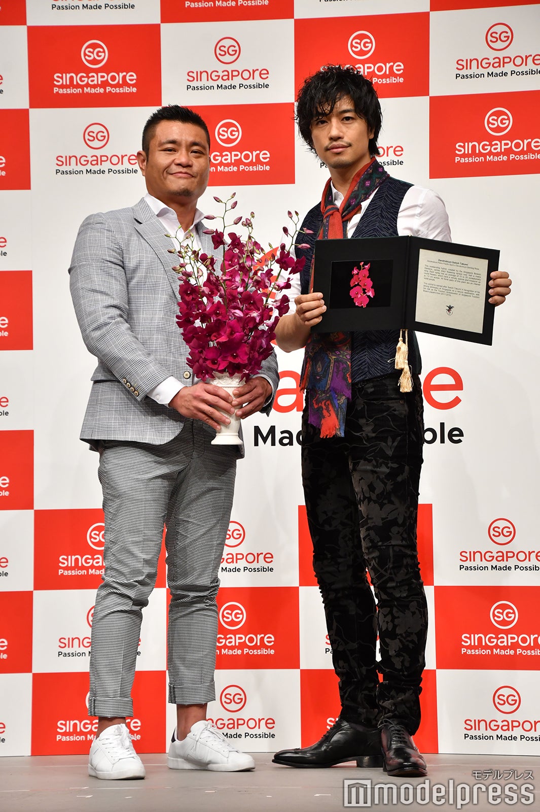 斎藤工（右）／（C）モデルプレス