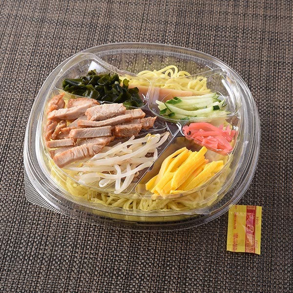さっぱり特製醤油スープ 6種具材の冷し中華(税込578円)/提供画像