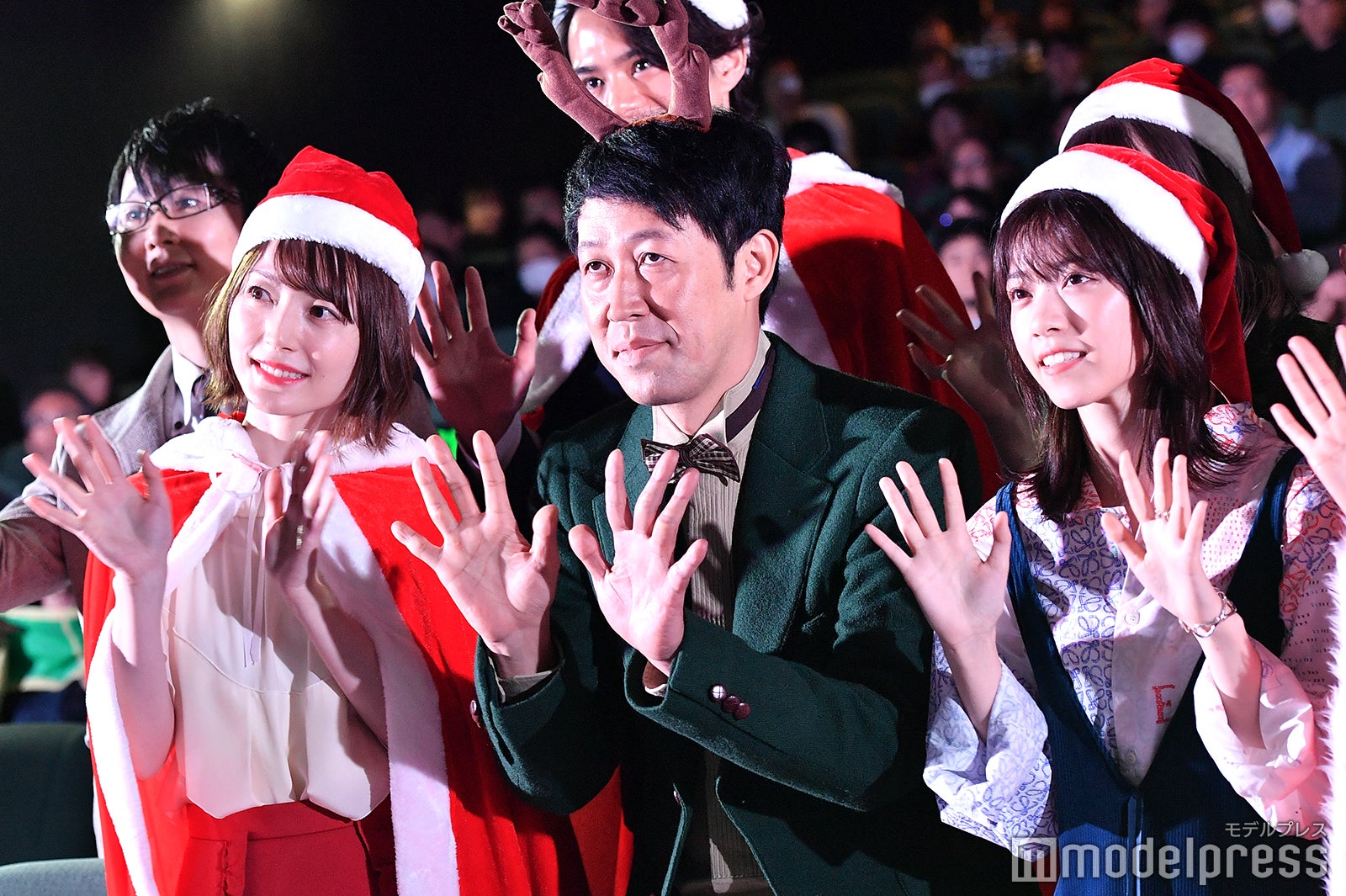 花澤香菜、小籔千豊、西野七瀬（C）モデルプレス