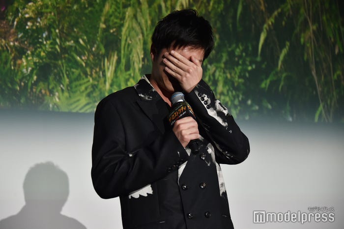 自分のボケに恥ずかしくなる田中圭(C)モデルプレス