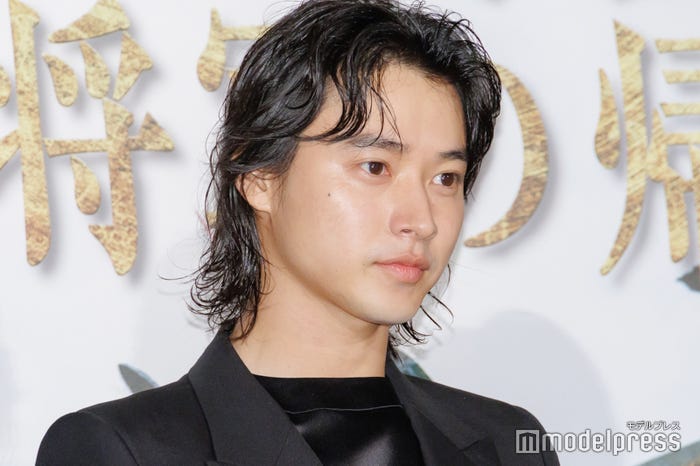 山崎賢人(C)モデルプレス