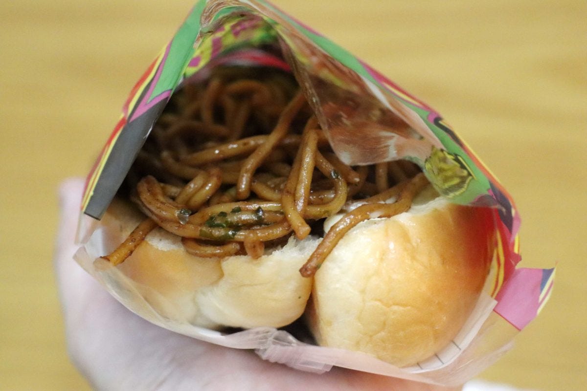 焼きそばパン