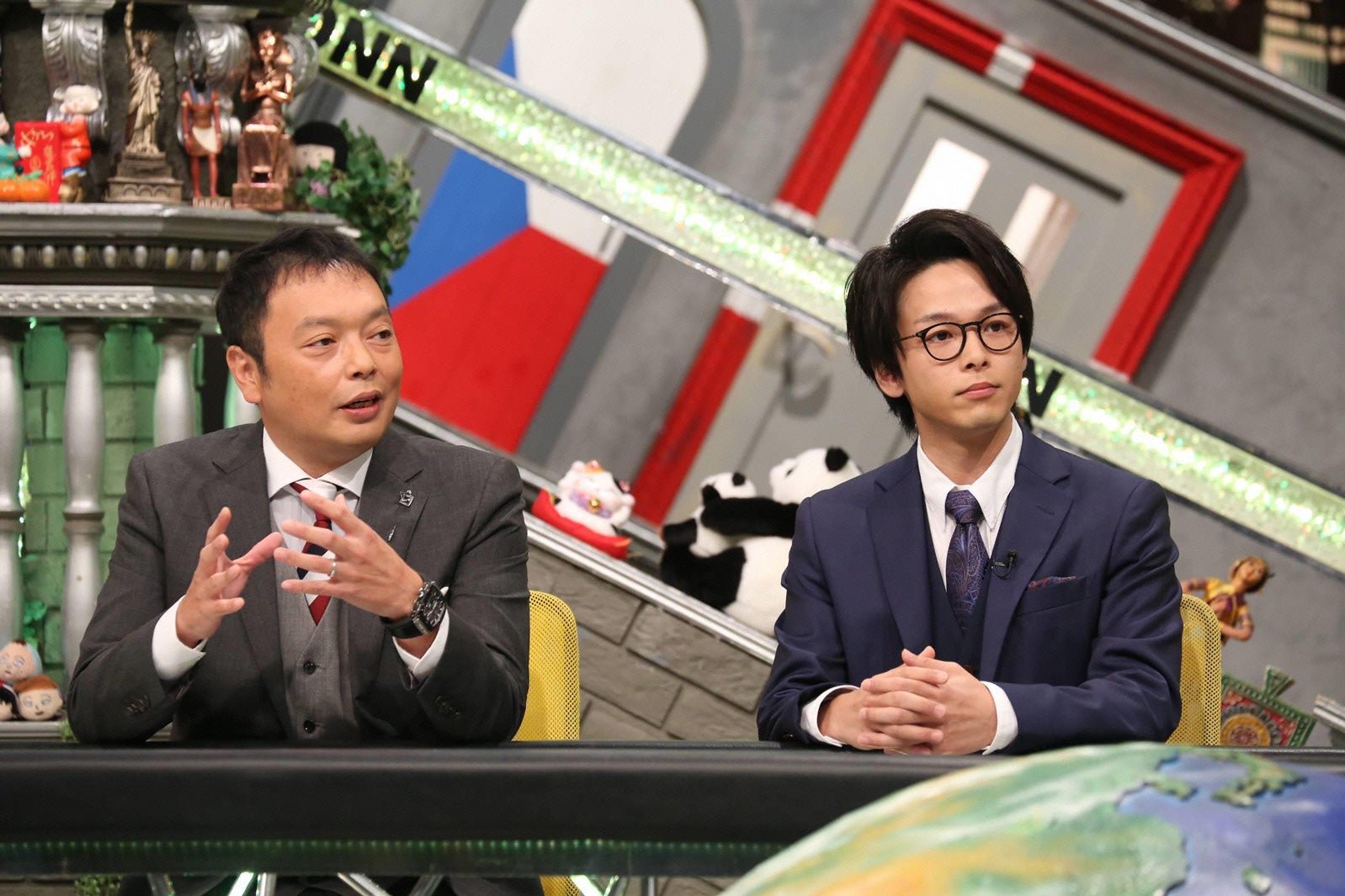 中川礼二、中村倫也（C）フジテレビ
