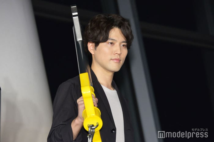 入野自由(C)モデルプレス