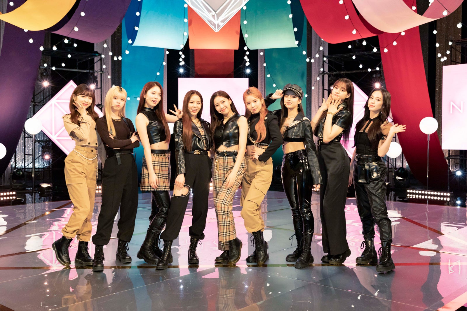 NiziU「シブヤノオト」スピンオフ特番オンエア曲決定＜セットリスト＞