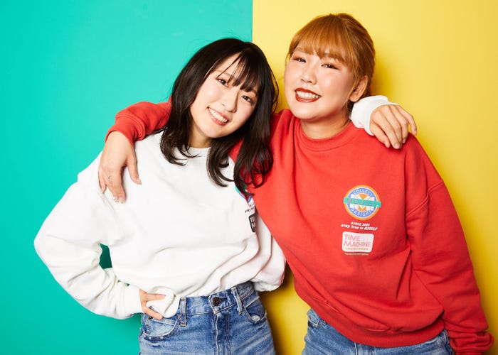 <平成フラミンゴ(へいせいふらみんご)プロフィール>NICOは1995年2月5日生まれ大阪府出身、身長160cm、血液型A型。RIHOは1994年4月13日生まれ、鹿児島県出身、身長160cm、血液型O型。引っ越し先の関東の小学校で同じクラスになり出会った幼馴染。現在は株式会社リバティタウンに所属。