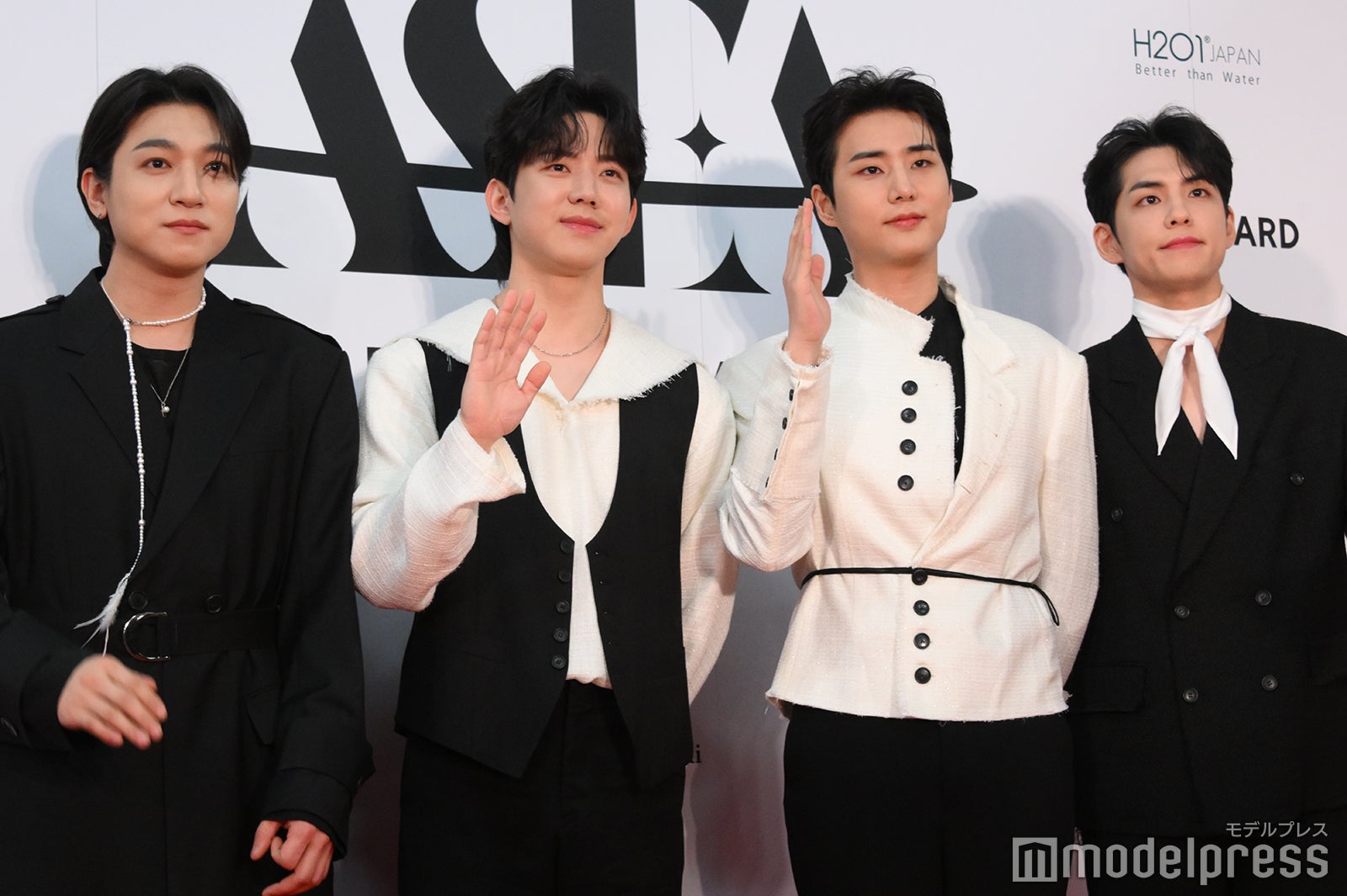 DAY6／（左から）ソンジン、ドウン、ヨンケイ、ウォンピル（C）モデルプレス