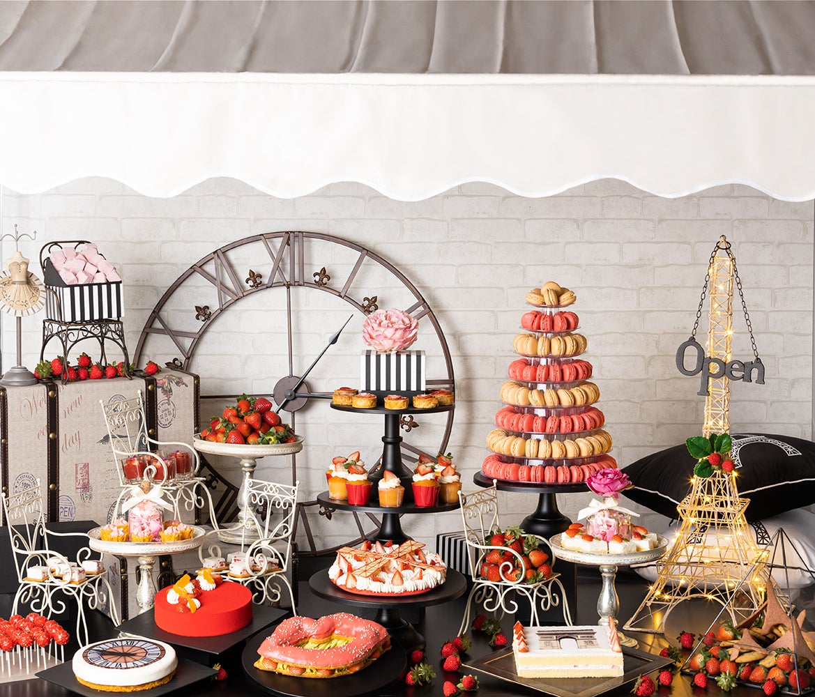 コンラッド大阪で新ストロベリースイーツビュッフェ「Strawberry in Paris パリに恋して」