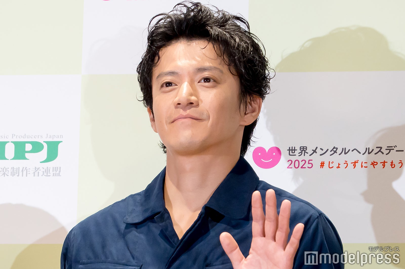小栗旬、SNS発信しない理由 “見る専用”はあり「やっぱり触れると落ち込みます」