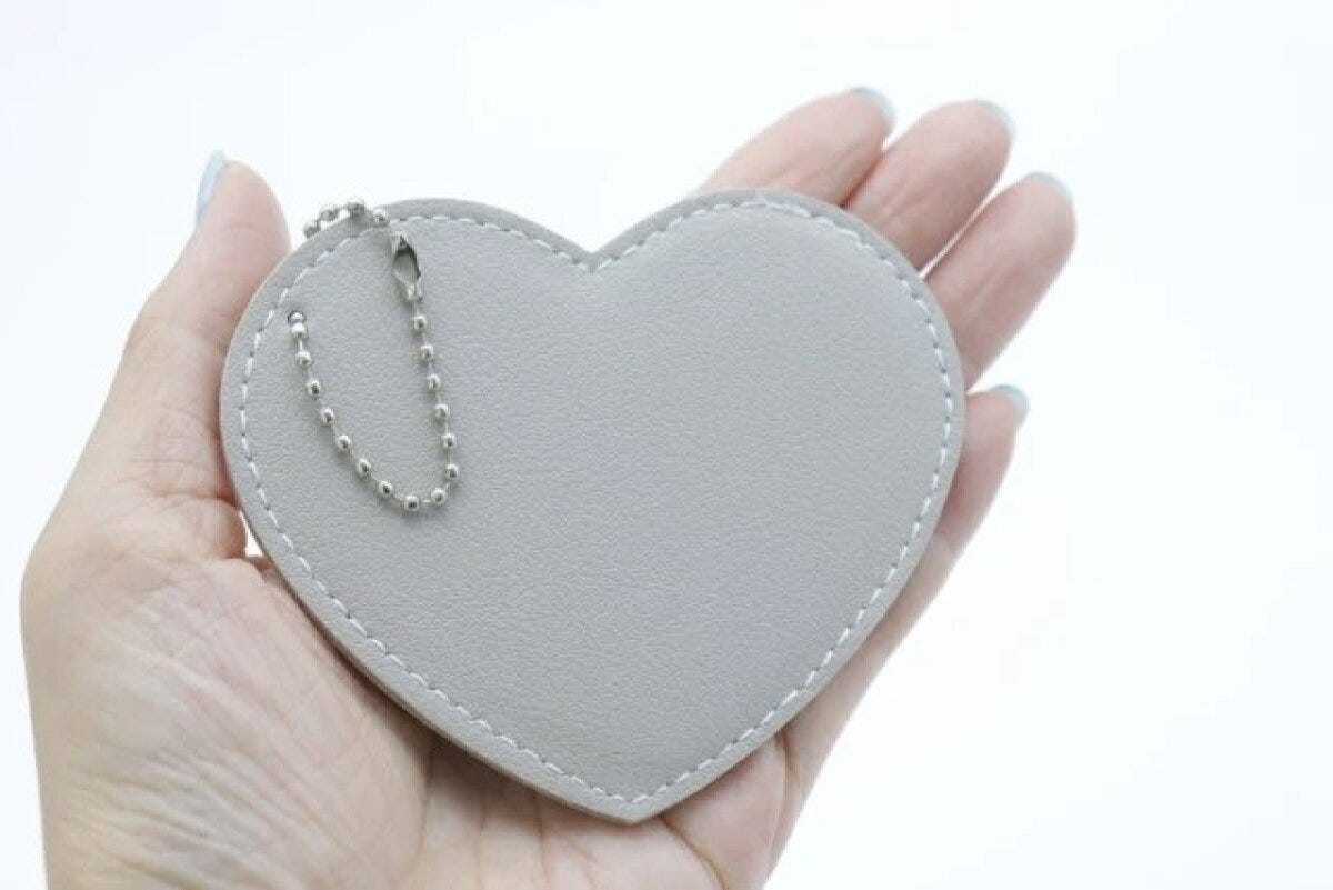 ダイソー　ミラーキーホルダー（ハート）