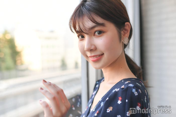 山崎愛麻(C)モデルプレス