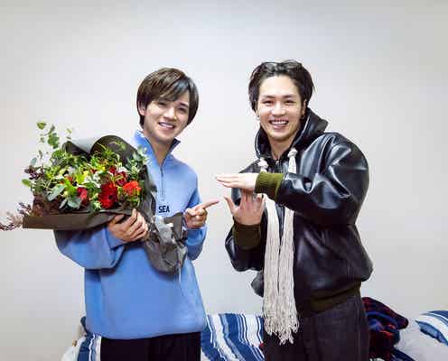 トラジャ松田元太、宮近海斗のクランクアップ駆けつける Aぇ! group小島健ら撮了ショットも公開【ホンノウスイッチ】