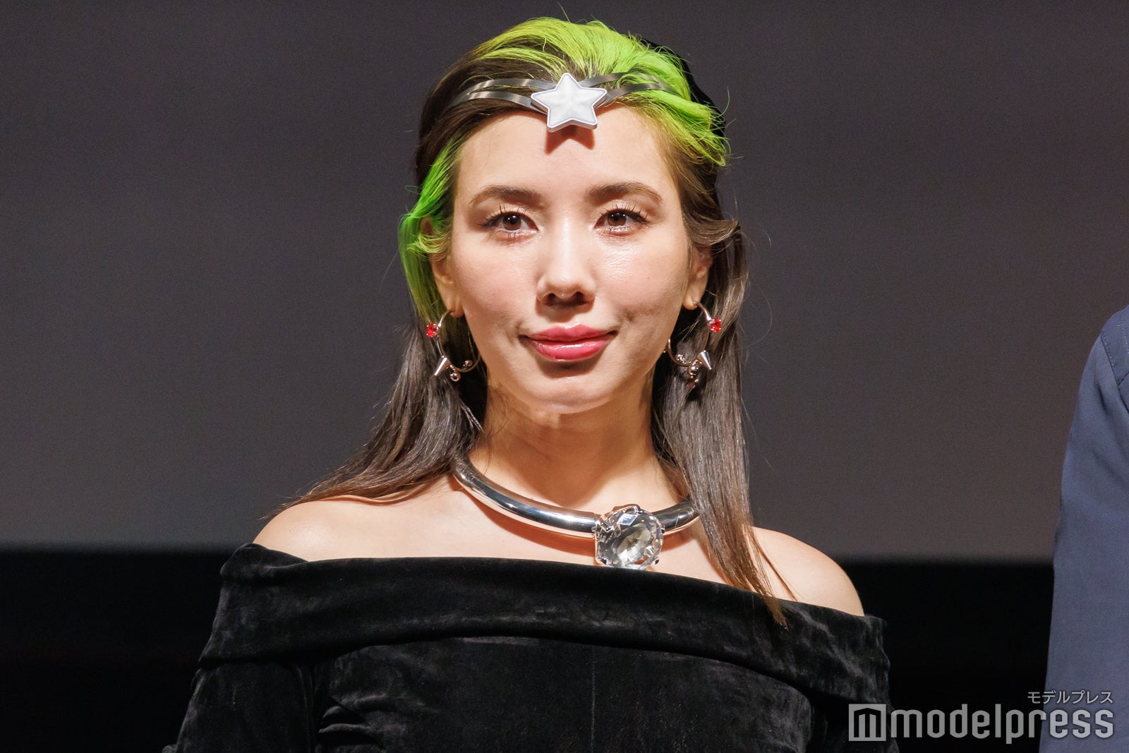 仲里依紗、初監督作品主演・ロバート秋山の“唯一のセリフ”カット「苦しそうでした（笑）」