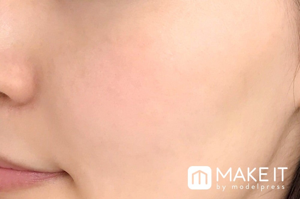 Amplitude／コンスピキュアス チークス／06 ソフトピンク 使用 (C)メイクイット