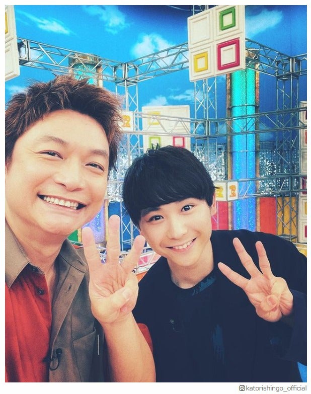 香取慎吾、須賀健太と“スリーピース”の再会ショット公開「懐かしい」「大きくなったね」