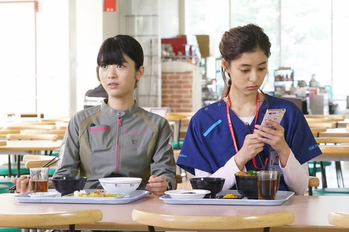 馬場ふみか、新木優子/「コード・ブルー」第3話より(画像提供:フジテレビ)