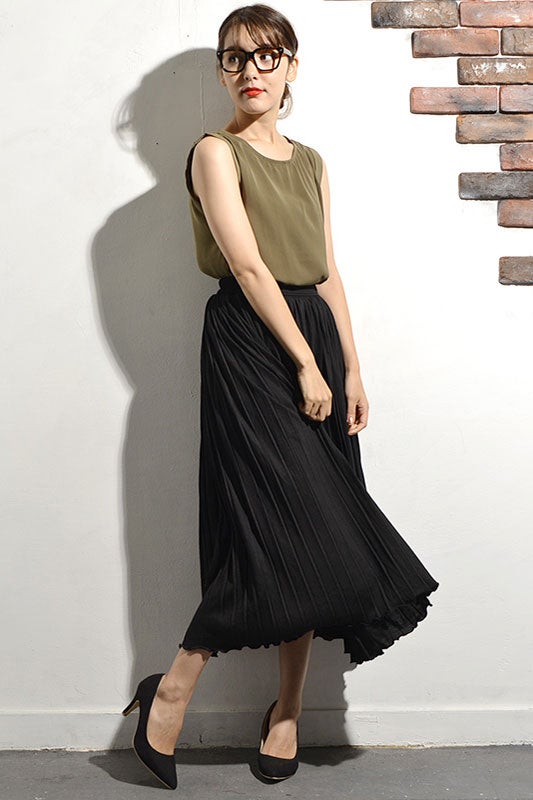 大人上品ふんわりプリーツスカートcocaオリジナル「coca」3,690円（税込）／画像提供：coca