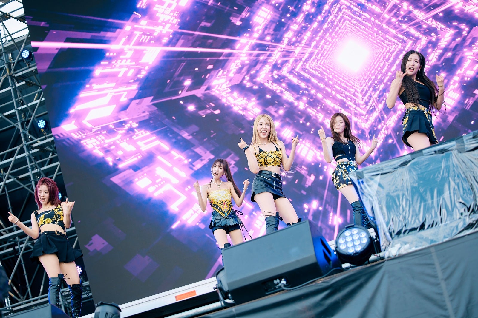 woo!ah!ステージの様子（提供素材）