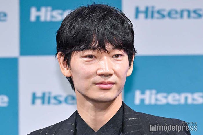 綾野剛 (C)モデルプレス