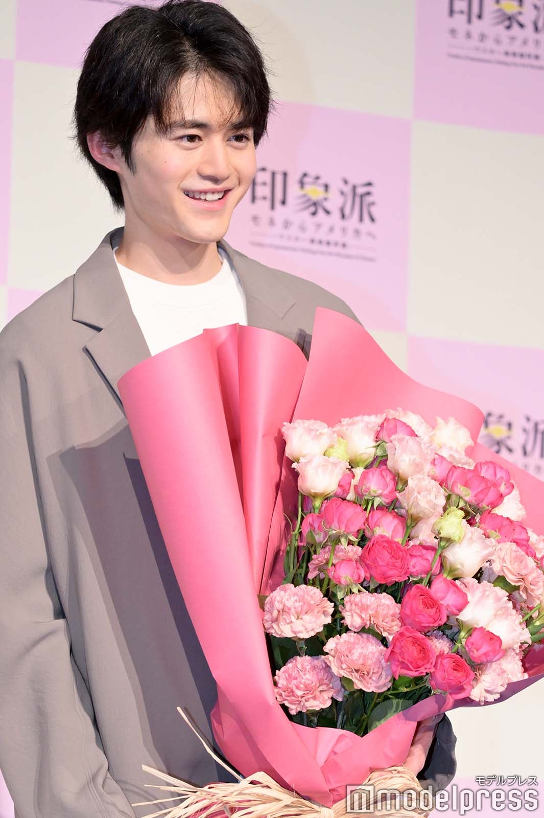 鈴鹿央士（C）モデルプレス