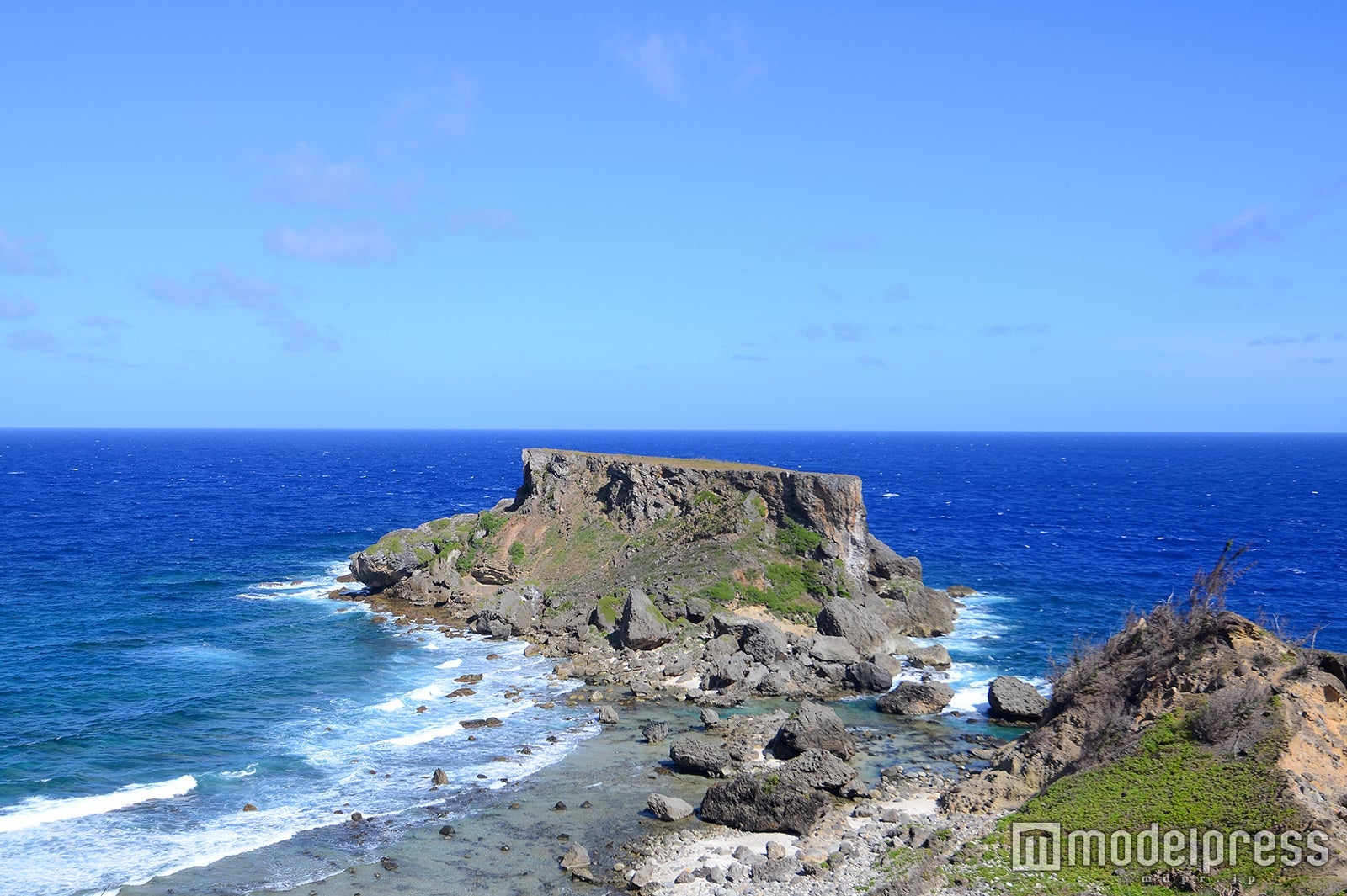 サイパンの観光名所・禁断の島（C）モデルプレス
