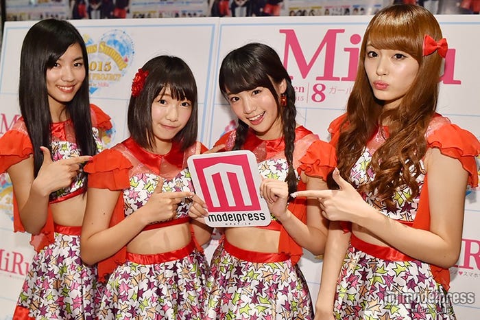 夢みるアドレセンス(左から:小林玲、京佳、志田友美、山田朱莉)