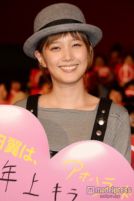 本田翼は年上キラー？“恋愛スキル”をべた褒めされる「すごく勝ってきたんですね」