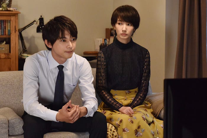 吉沢亮、波瑠/「サバイバル・ウェディング」第9話より(C)日本テレビ