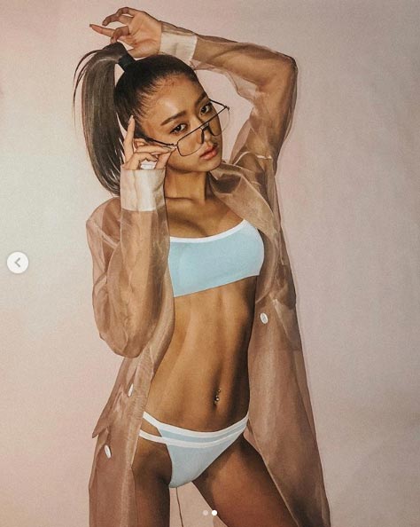 みちょぱ、SEXY水着オフショット公開に「際どい」「かっこいい」の声