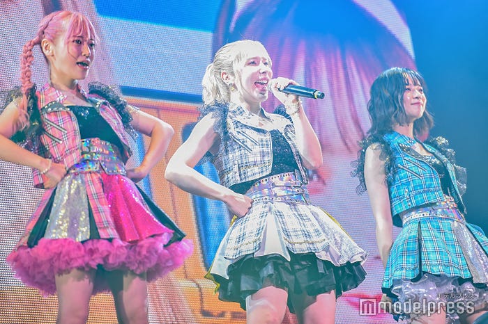 コンサートの様子/まりな、ありしゃん、さおりん