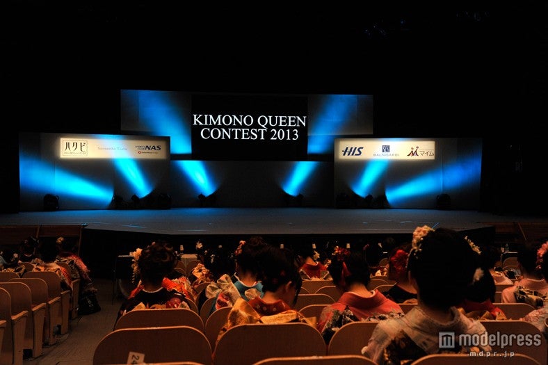 2013年「きものクイーンコンテスト」の様子