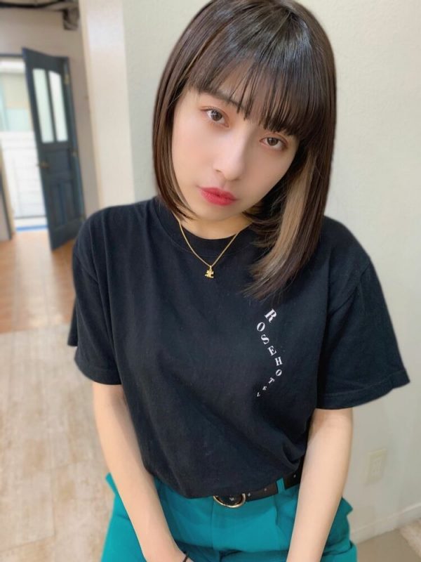 トレンドの イヤリングカラー とは 大人女性におすすめの人気色をご紹介 モデルプレス トレンドの イヤリングカラー とは 大人女性におすすめの人気色をご紹介 モデルプレス