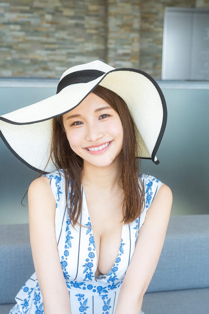 嬉野ゆみ(C)KADOKAWA (C)URESHINO YUMI PHOTO/MAKINO SHOTA