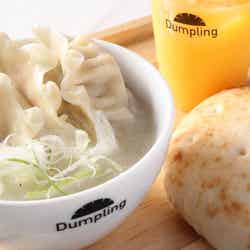 1/2日分緑黄色野菜のコンソメスープ餃子/画像提供:セクションワン