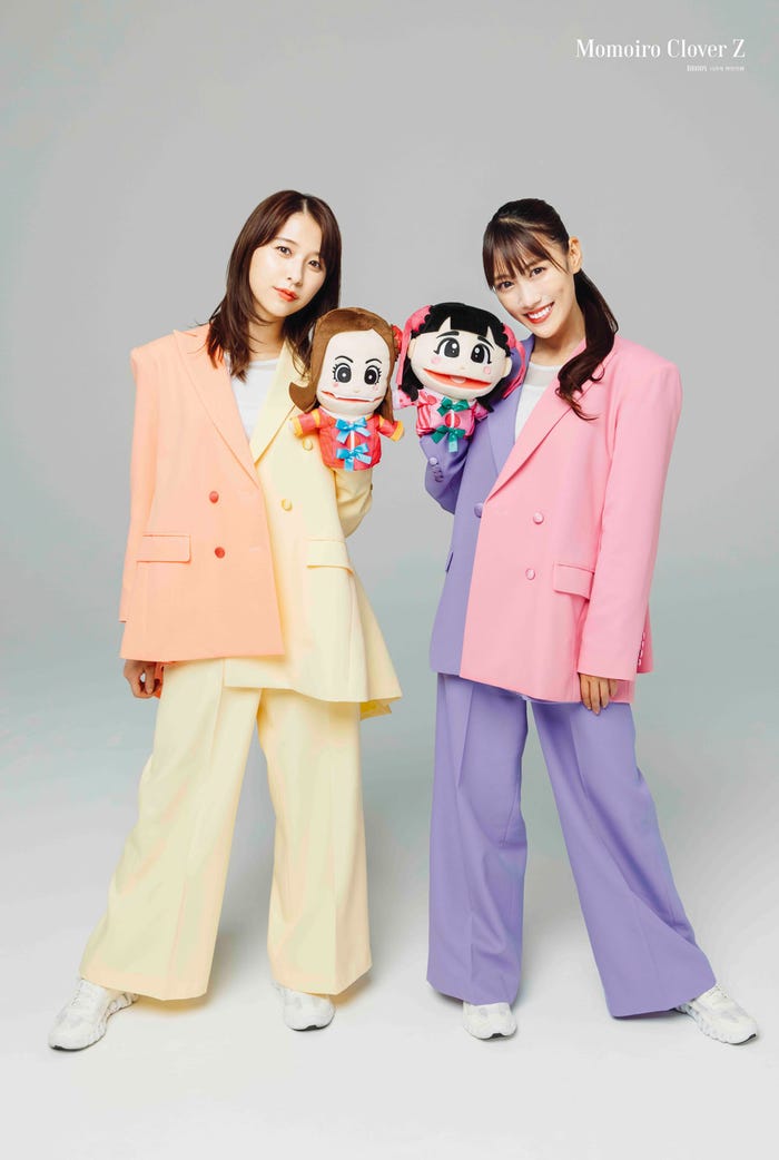 玉井詩織、高城れに (画像提供:白夜書房)