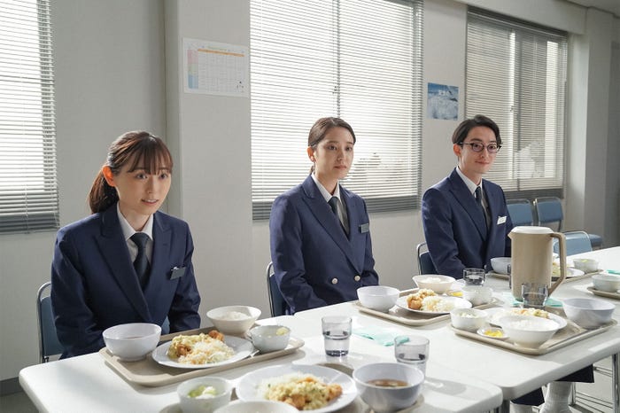 福原遥、山崎紘菜、濱正悟/「舞いあがれ!」第37話(C)NHK