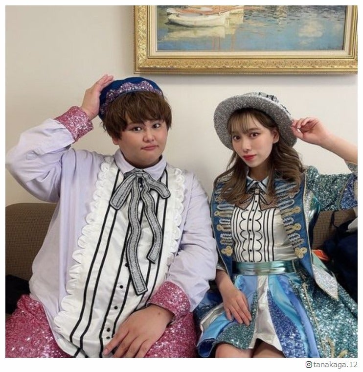 パパラピーズ・タナカガ、指原莉乃の衣装着用でAKB48ライブ出演 じんじんは島崎遥香の“帽子”着用