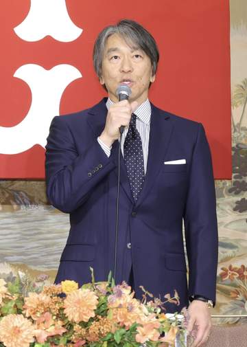 巨人 松井秀喜新監督が着用したスーツに「泣いてしまいそう」「愛情が半端ない」ファン感動 明かした理由「監督も着ているかと思ってるんじゃ」