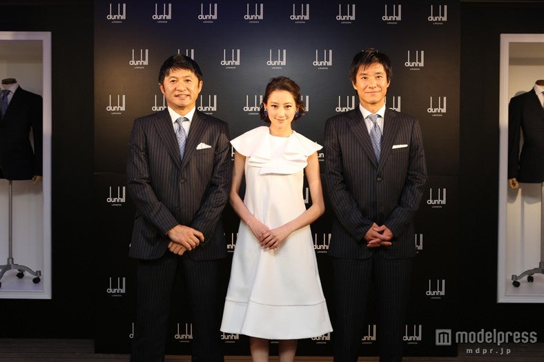 河北麻友子、「キュンとします！」イケメンJリーガーらがスーツ姿で登場