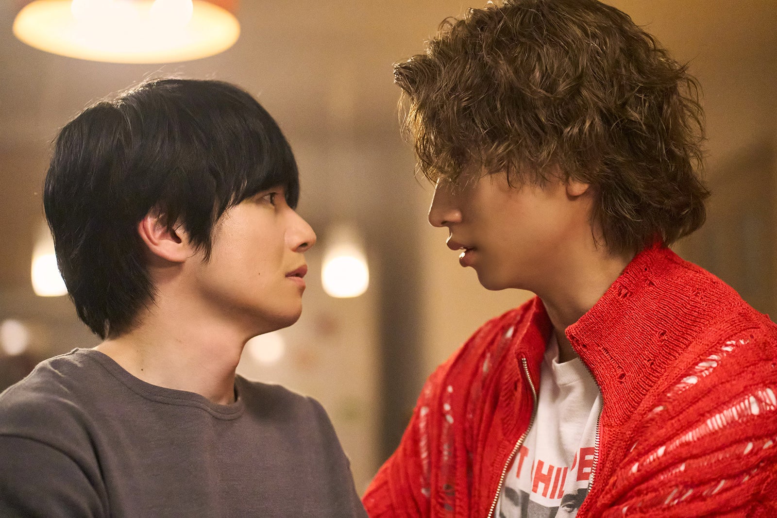 【40までにしたい10のこと 第6話】慶司、不意に雀を抱き寄せる