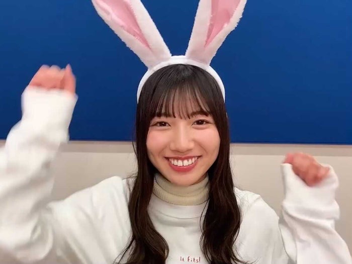 日向坂46 うさ耳 姿動画に 照れ顔最高 反則級に可愛い と反響 日向撮vol 01 モデルプレス 日向坂46 うさ耳 姿動画に 照れ顔最高 反則級に可愛い と反響 日向撮vol 01 モデルプレス