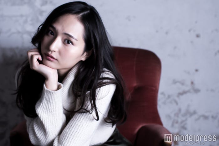 山賀琴子(C)モデルプレス