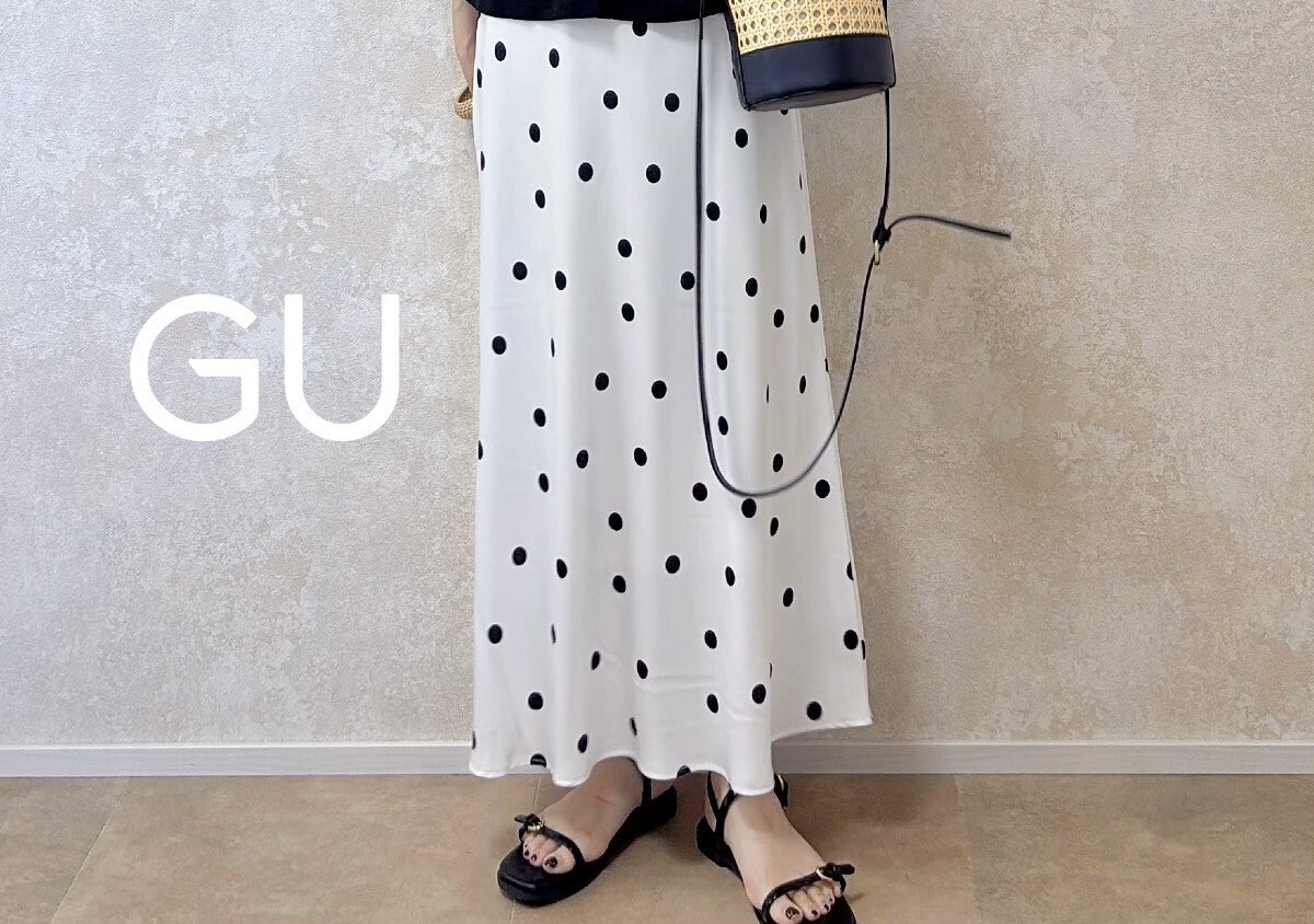 ドット柄は甘すぎないサテンが正解♡GUスカートの体型カバー＆美脚見え着こなし術